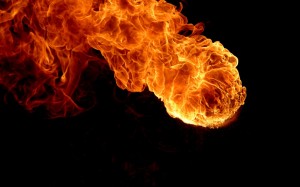 Creative_Wallpaper_Flying_fire_028661_